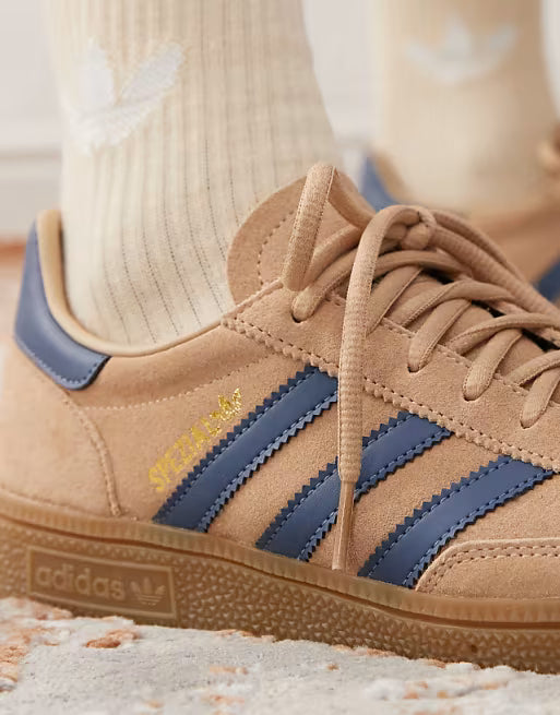 Handball Spezial in light brown and navy