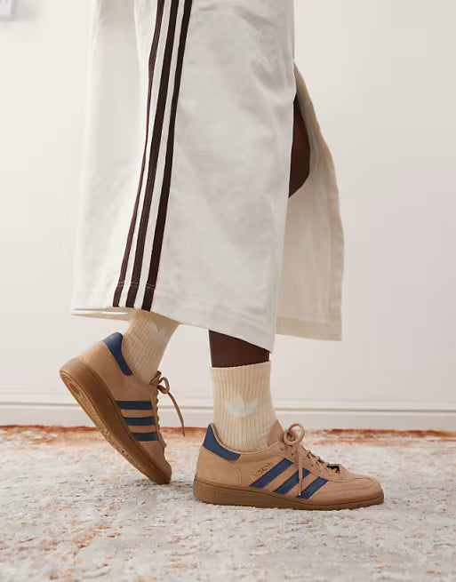 Handball Spezial in light brown and navy