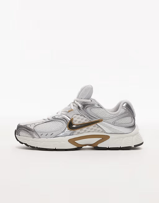 V5 RNR sneakers in silver and light brown